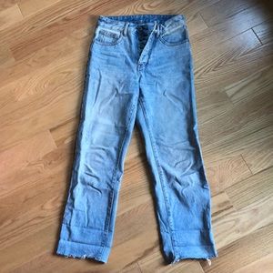 BRANDY MELVILLE JEANS SIZE S